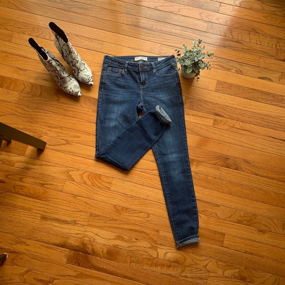 Bullhead Jeans Dark Wash Mid Rise Skinny Jeans